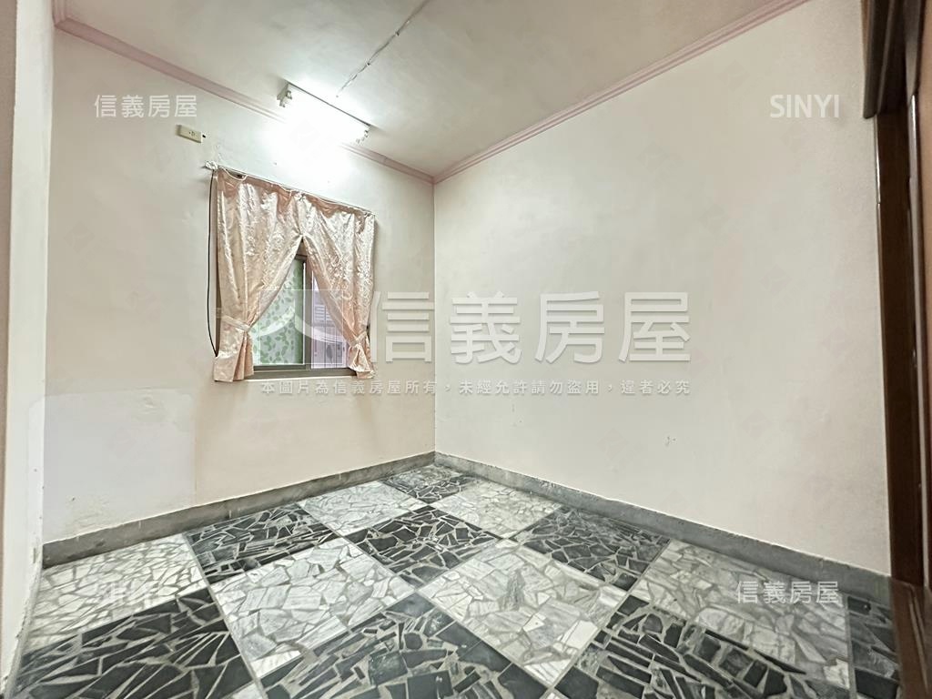 標準方正格局孝親一樓房屋室內格局與周邊環境