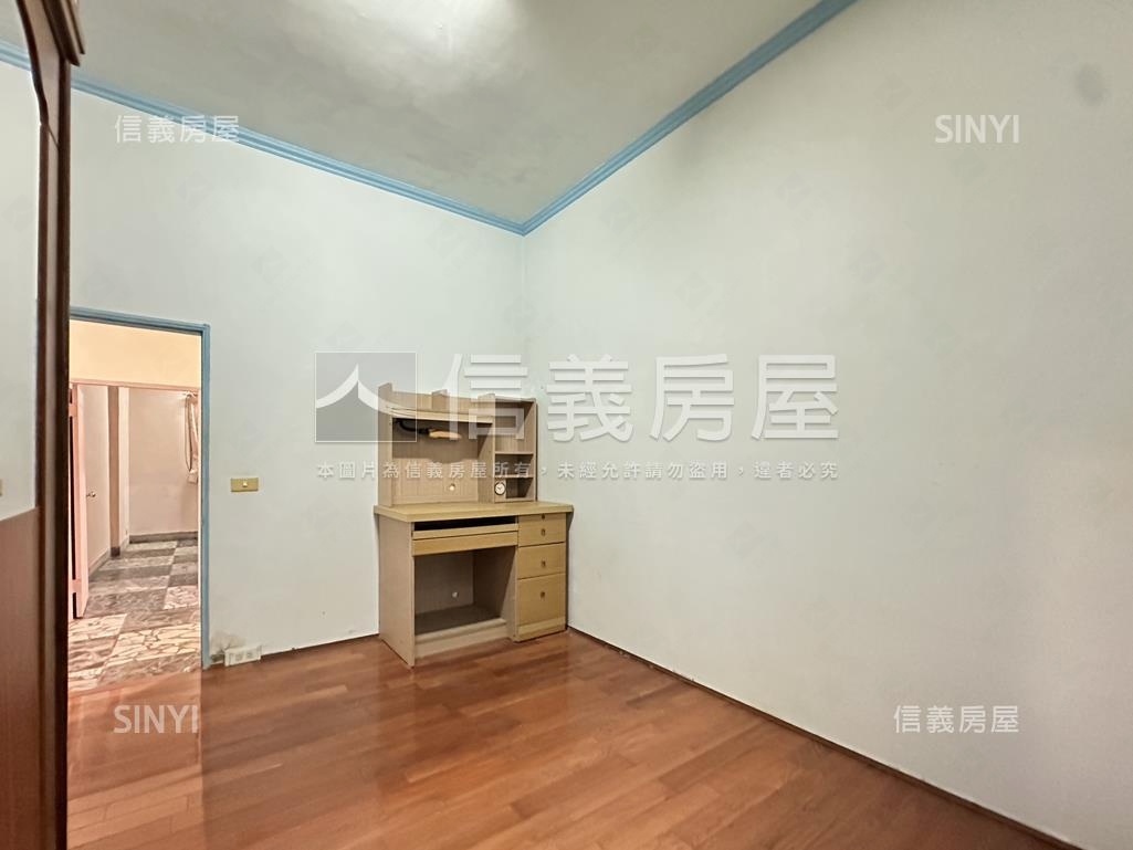標準方正格局孝親一樓房屋室內格局與周邊環境