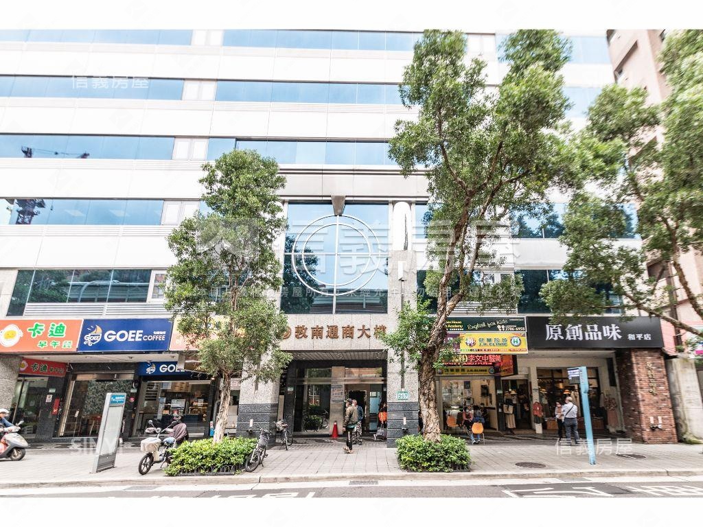 敦南通商捷運雙拼純辦大樓房屋室內格局與周邊環境