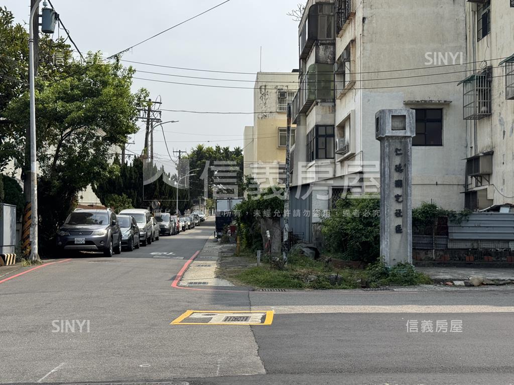 仁德國宅２樓房屋室內格局與周邊環境