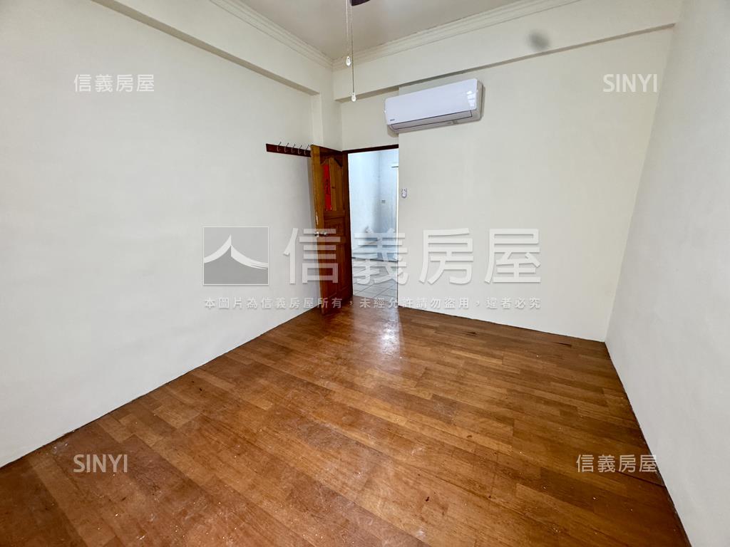 仁德國宅２樓房屋室內格局與周邊環境