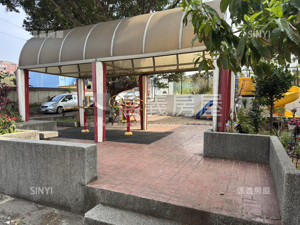 仁德國宅２樓房屋室內格局與周邊環境