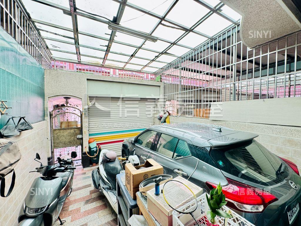 仁武美透天房屋室內格局與周邊環境