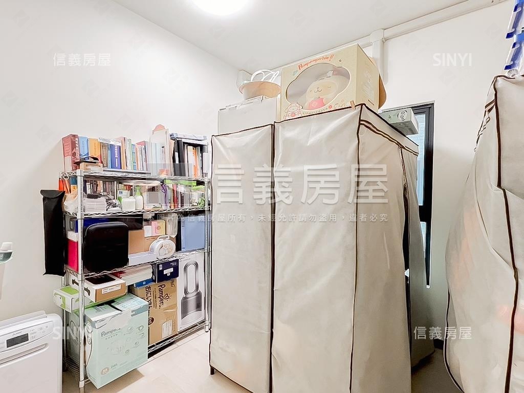 和宜極美稀有兩房車位房屋室內格局與周邊環境