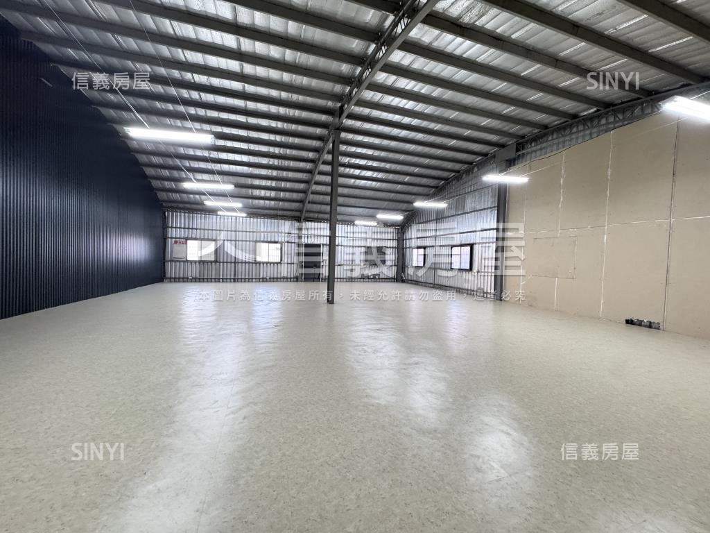 茄萣面寬約１３米土地房屋室內格局與周邊環境