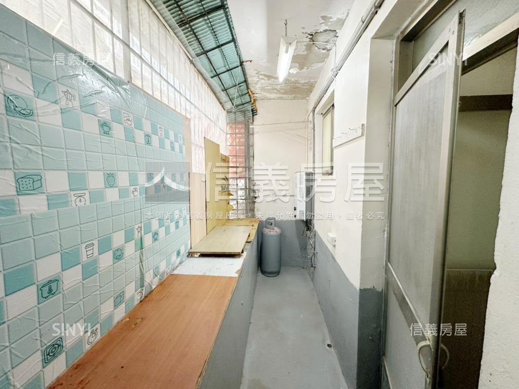 建國邊間３樓房屋室內格局與周邊環境