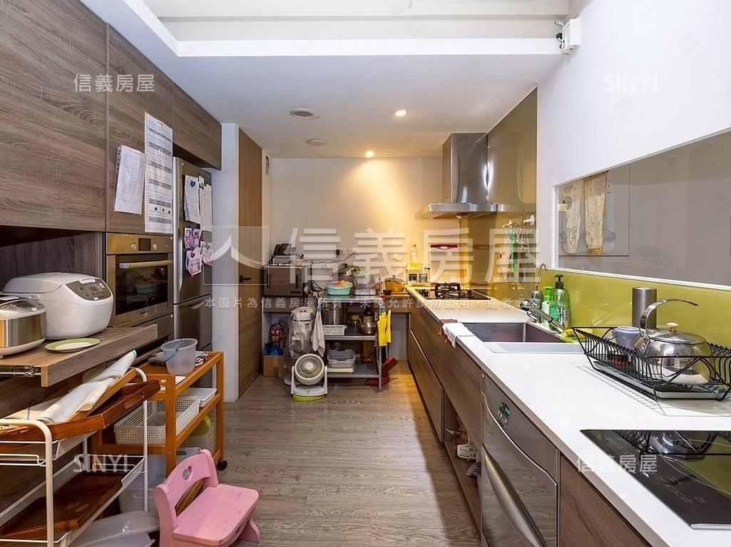 大直國璽大庭院店辦房屋室內格局與周邊環境