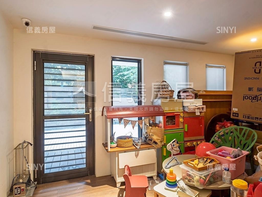 大直國璽大庭院店辦房屋室內格局與周邊環境