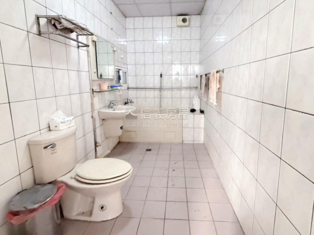 苗栗車站＿正發路發財透天房屋室內格局與周邊環境