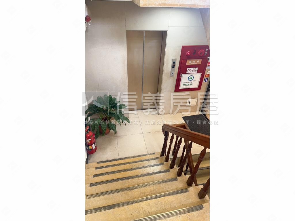 名人巷＞邊間景觀高樓房屋室內格局與周邊環境