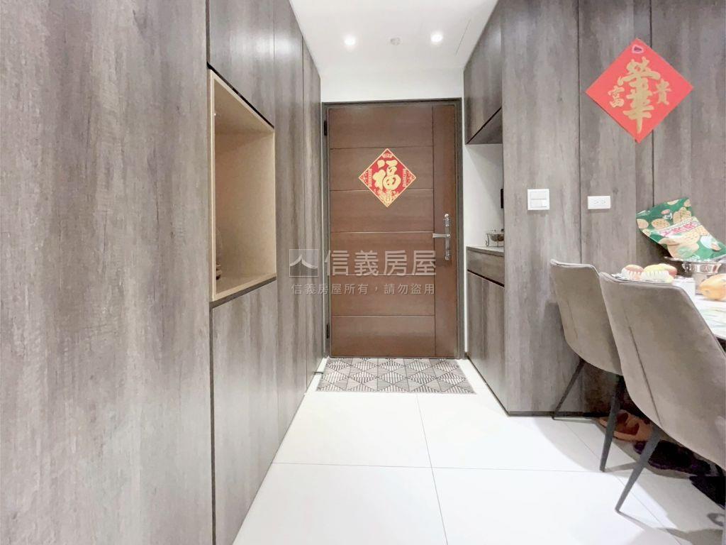 秀峰學區稀有康郡四房房屋室內格局與周邊環境