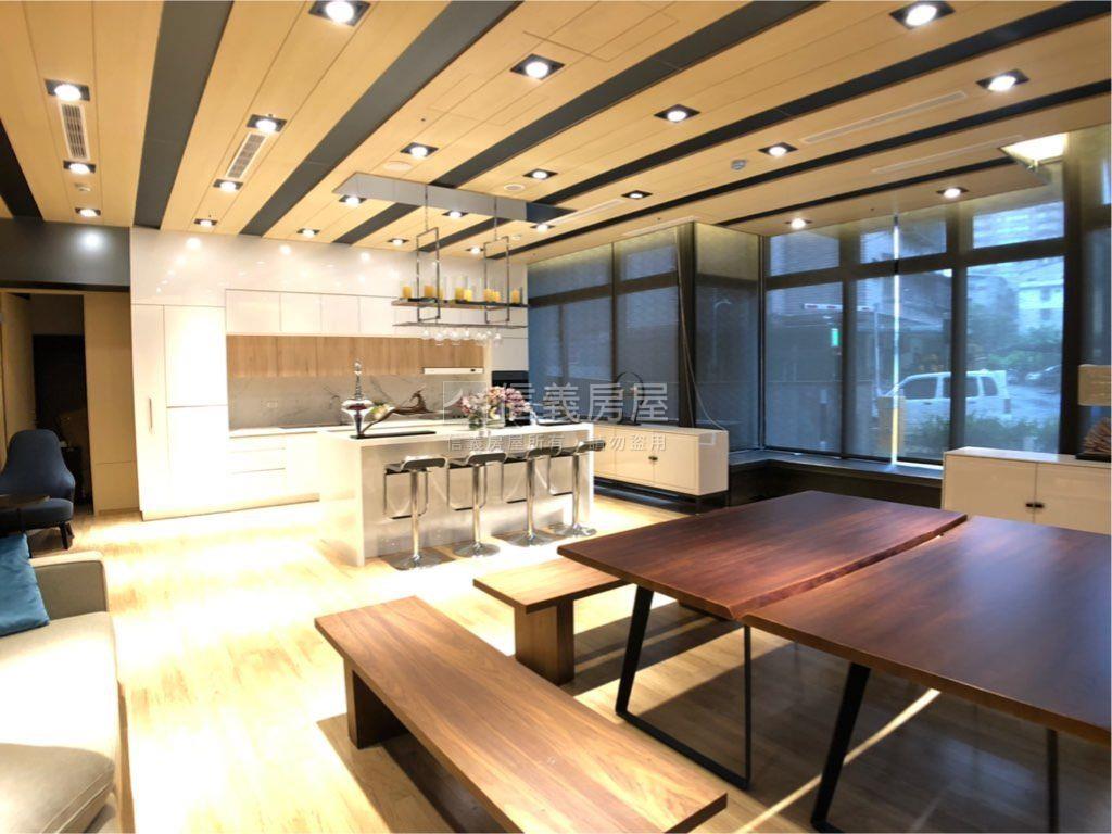 秀峰學區稀有康郡四房房屋室內格局與周邊環境