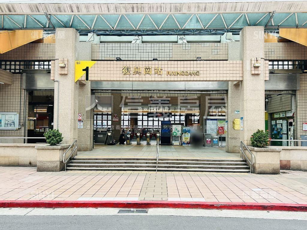 文化學區三房一樓房屋室內格局與周邊環境