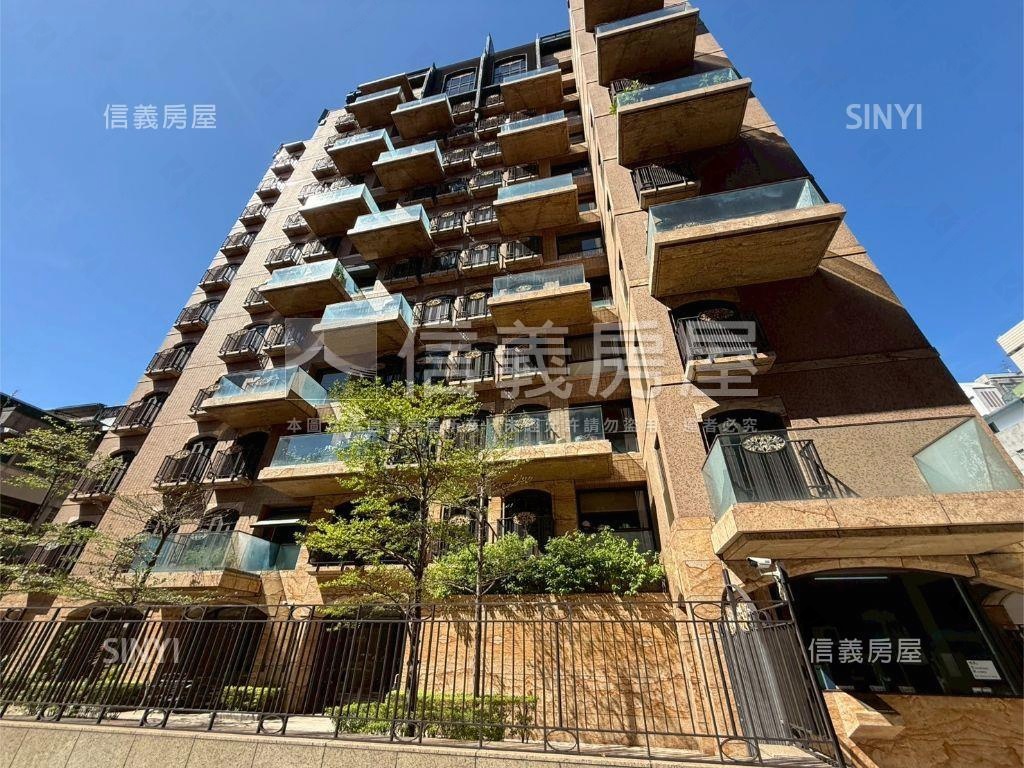 師大隱休旅車平面車位房屋室內格局與周邊環境