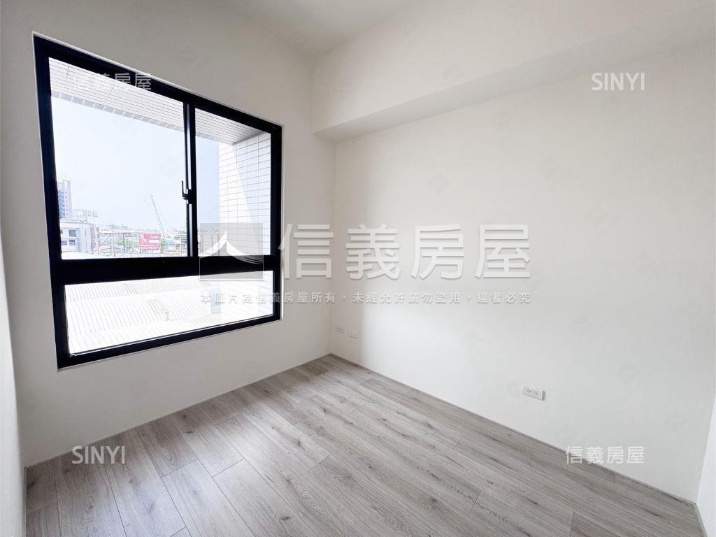 稀有釋出！鑫生活兩房平車房屋室內格局與周邊環境