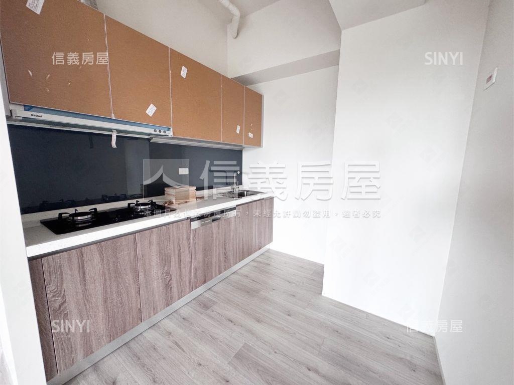 稀有釋出！鑫生活兩房平車房屋室內格局與周邊環境