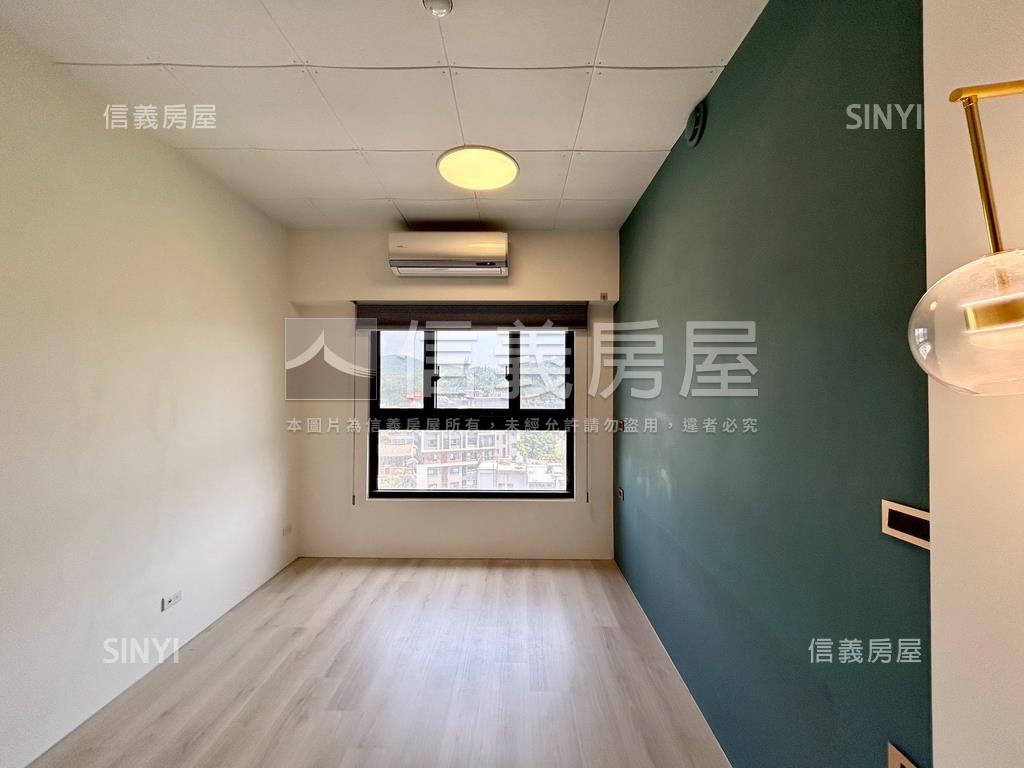 市政首璽精美三房房屋室內格局與周邊環境