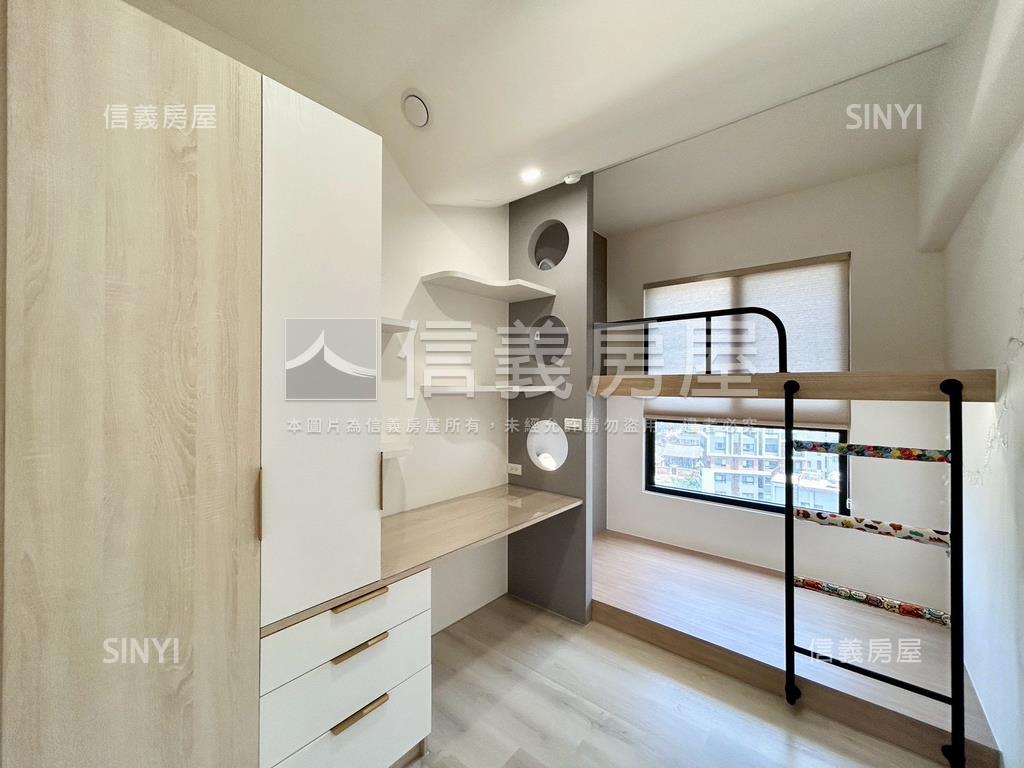 市政首璽精美三房房屋室內格局與周邊環境
