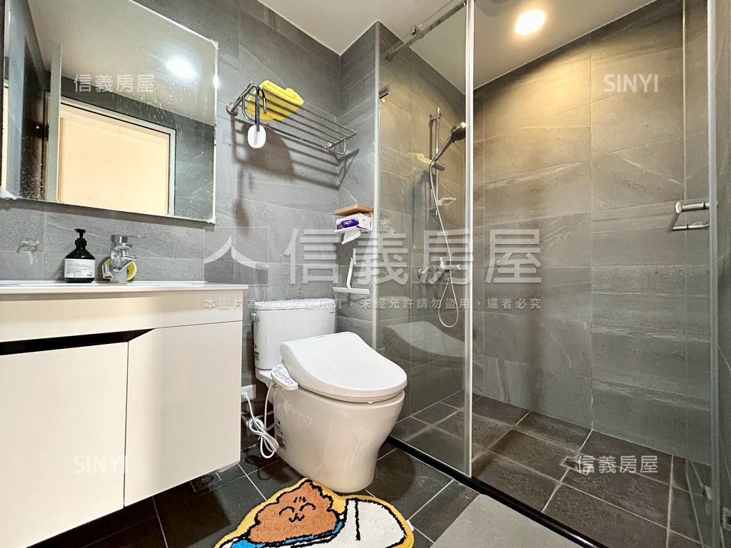 市政首璽精美三房房屋室內格局與周邊環境