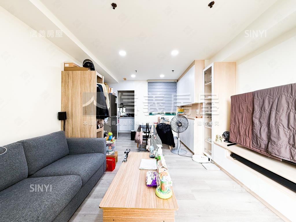 鼎山高樓美景裝潢三房平車房屋室內格局與周邊環境