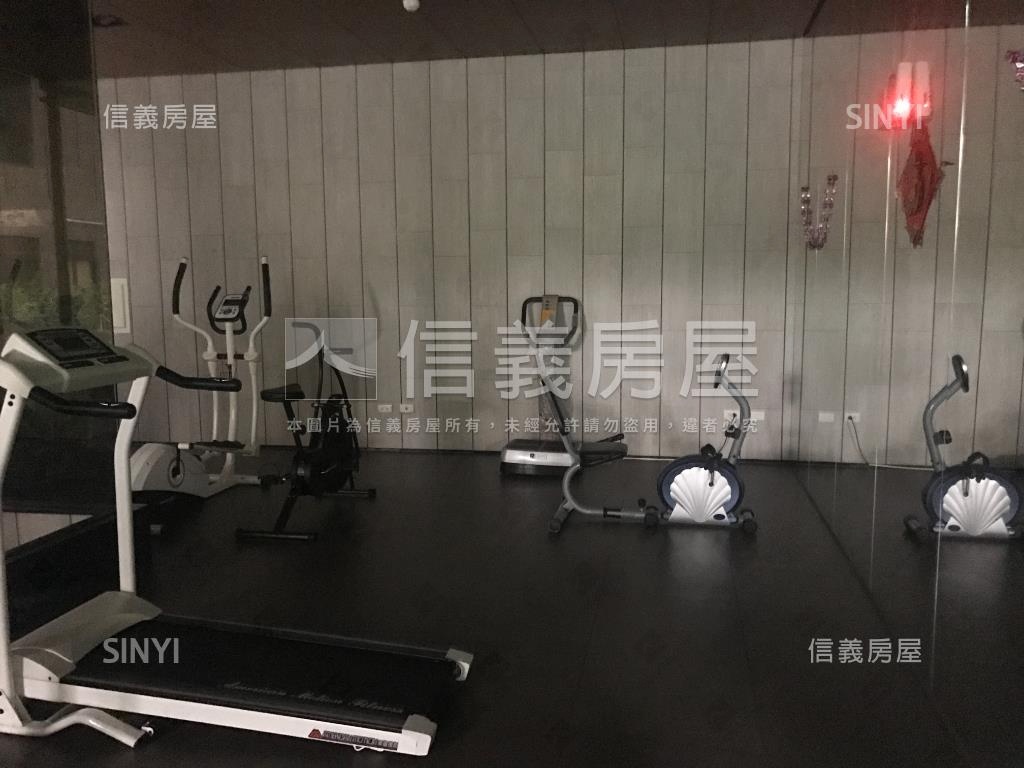 濟弘四期～質感大器三房房屋室內格局與周邊環境