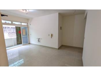 近和平公園裝潢美寓三樓