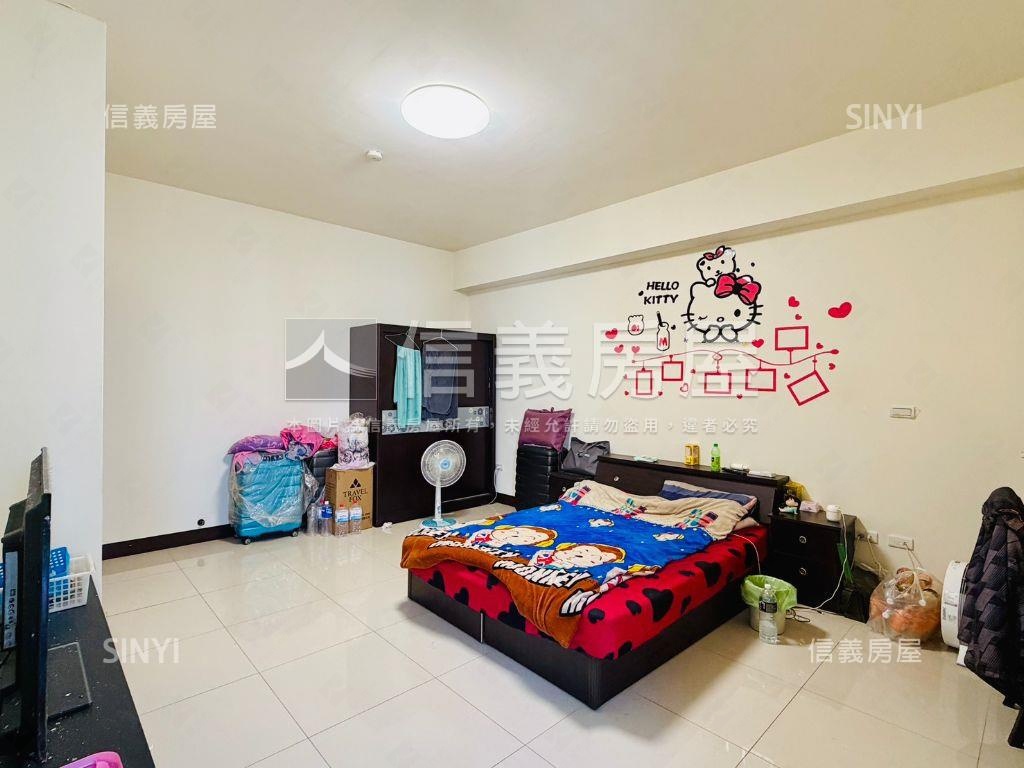 仁武永和一街面寬６米美墅房屋室內格局與周邊環境