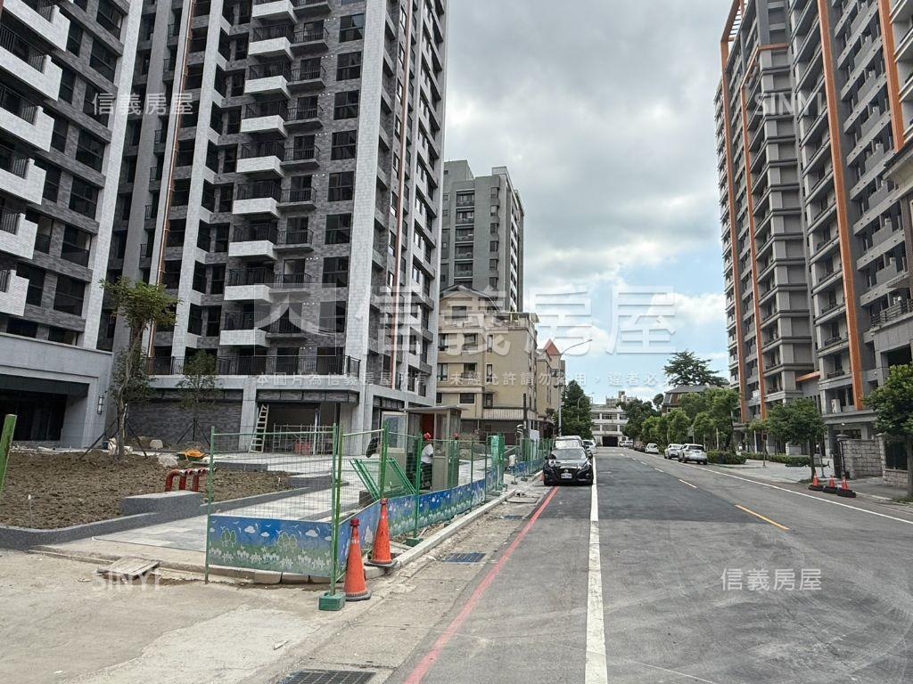 鵬躍序優質格局兩房車位房屋室內格局與周邊環境