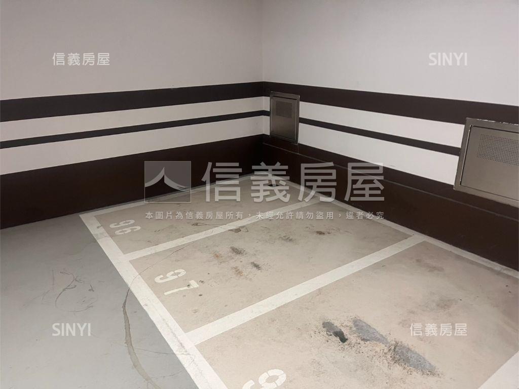 親水都心高樓兩房車位房屋室內格局與周邊環境