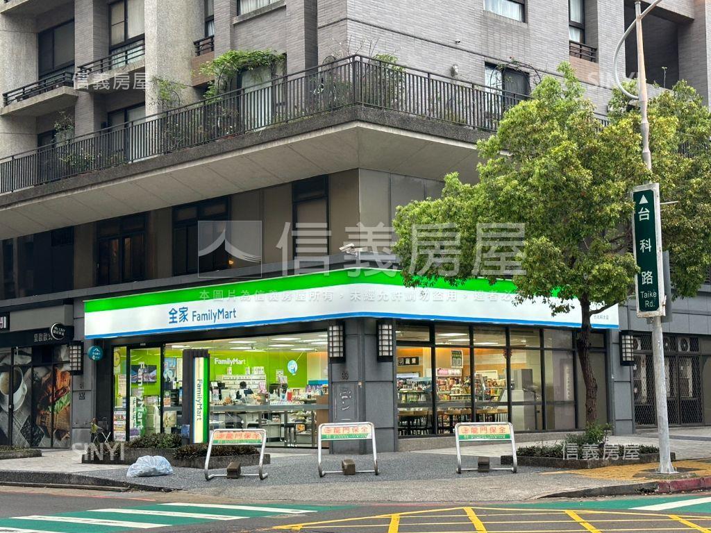 成功國中優質美裝潢兩房房屋室內格局與周邊環境