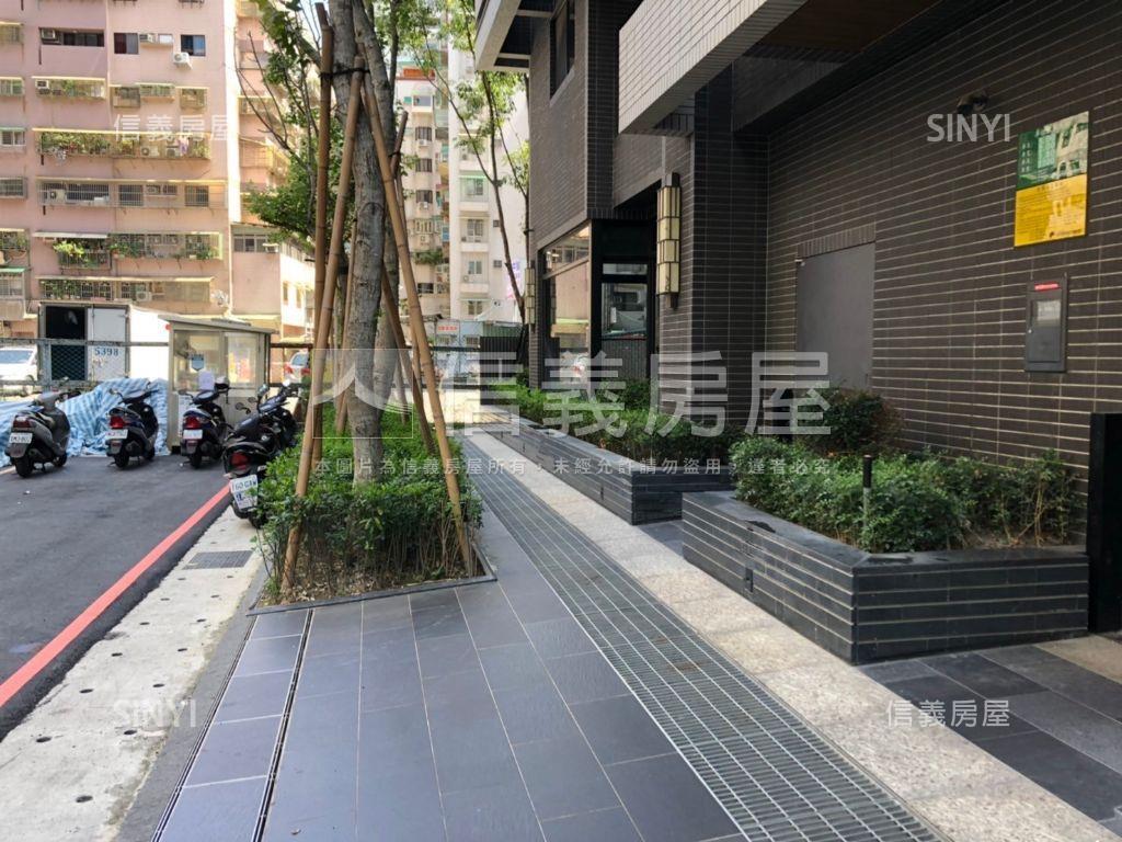 這一站幸福微風館車位房屋室內格局與周邊環境