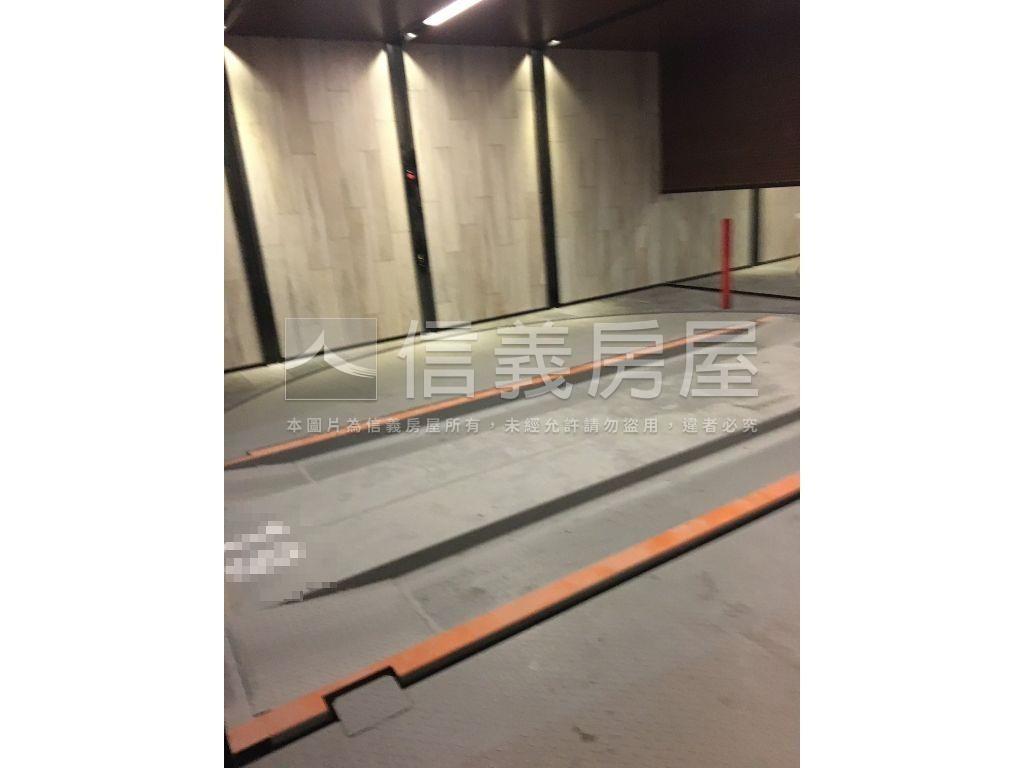這一站幸福微風館車位房屋室內格局與周邊環境