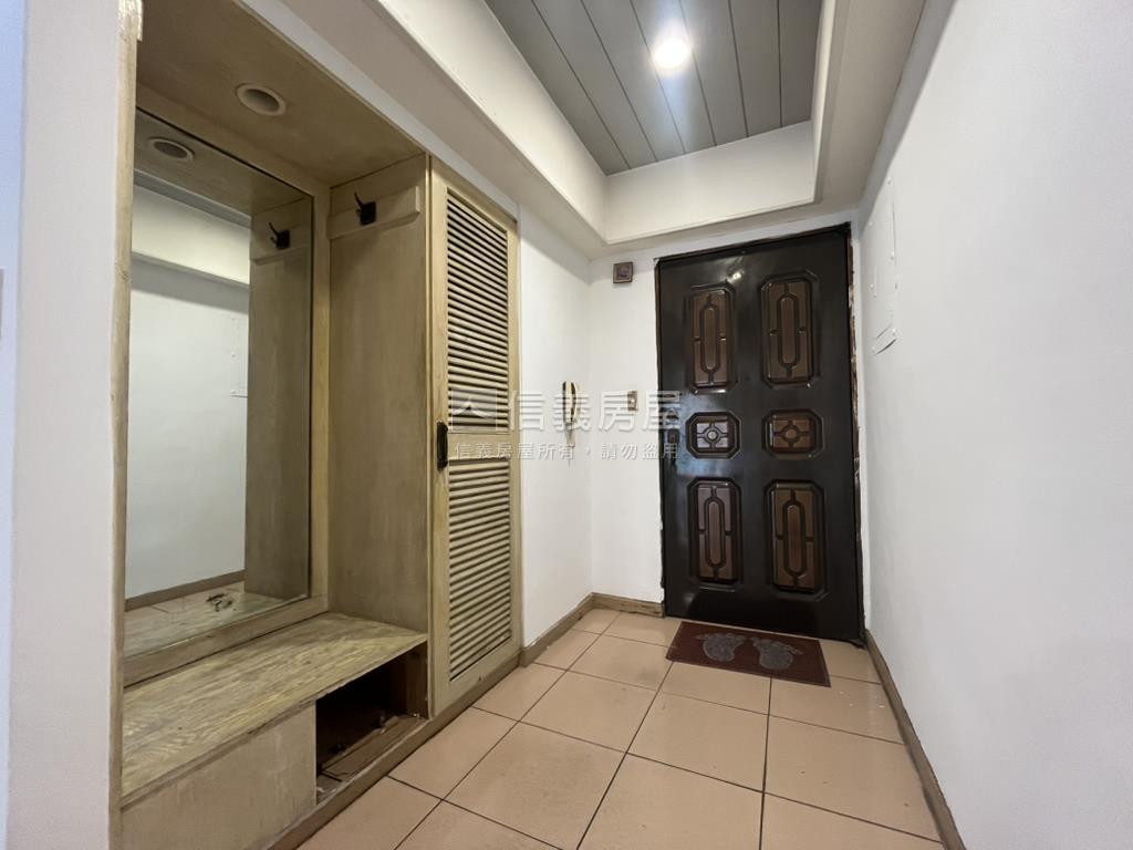 近北市四房電梯美屋房屋室內格局與周邊環境