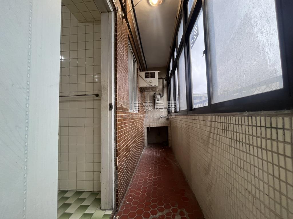 近北市四房電梯美屋房屋室內格局與周邊環境