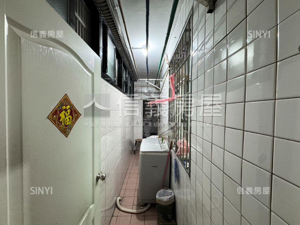 近未來萬大線一樓免爬高房屋室內格局與周邊環境