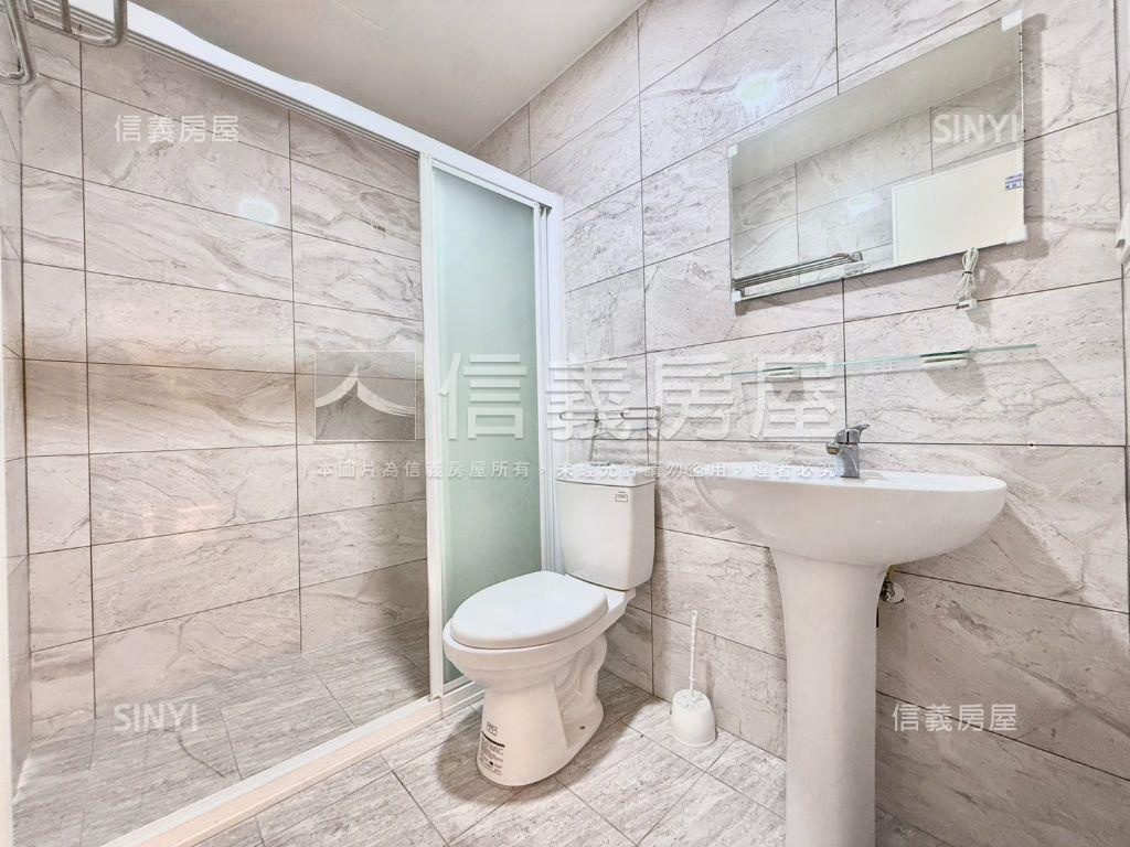 文藝特區【亞曼尼】套房房屋室內格局與周邊環境