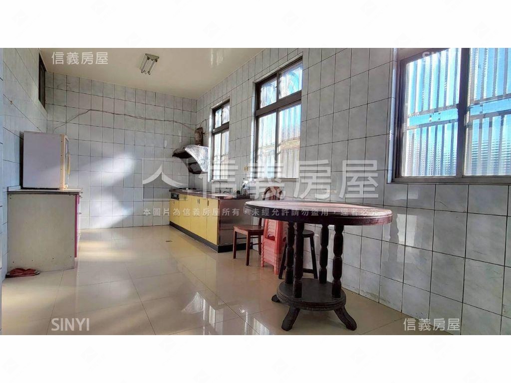 八德雙併別墅大農舍房屋室內格局與周邊環境