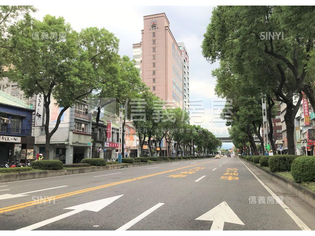 正中山北路商三黑土透天房屋室內格局與周邊環境