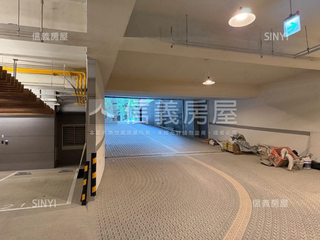 全新潮尚居三房雙車位！房屋室內格局與周邊環境