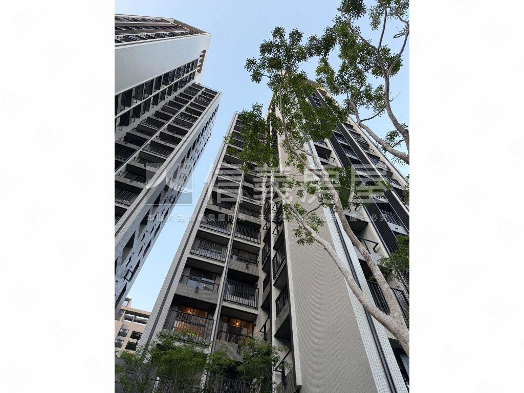 全新潮尚居三房雙車位！房屋室內格局與周邊環境