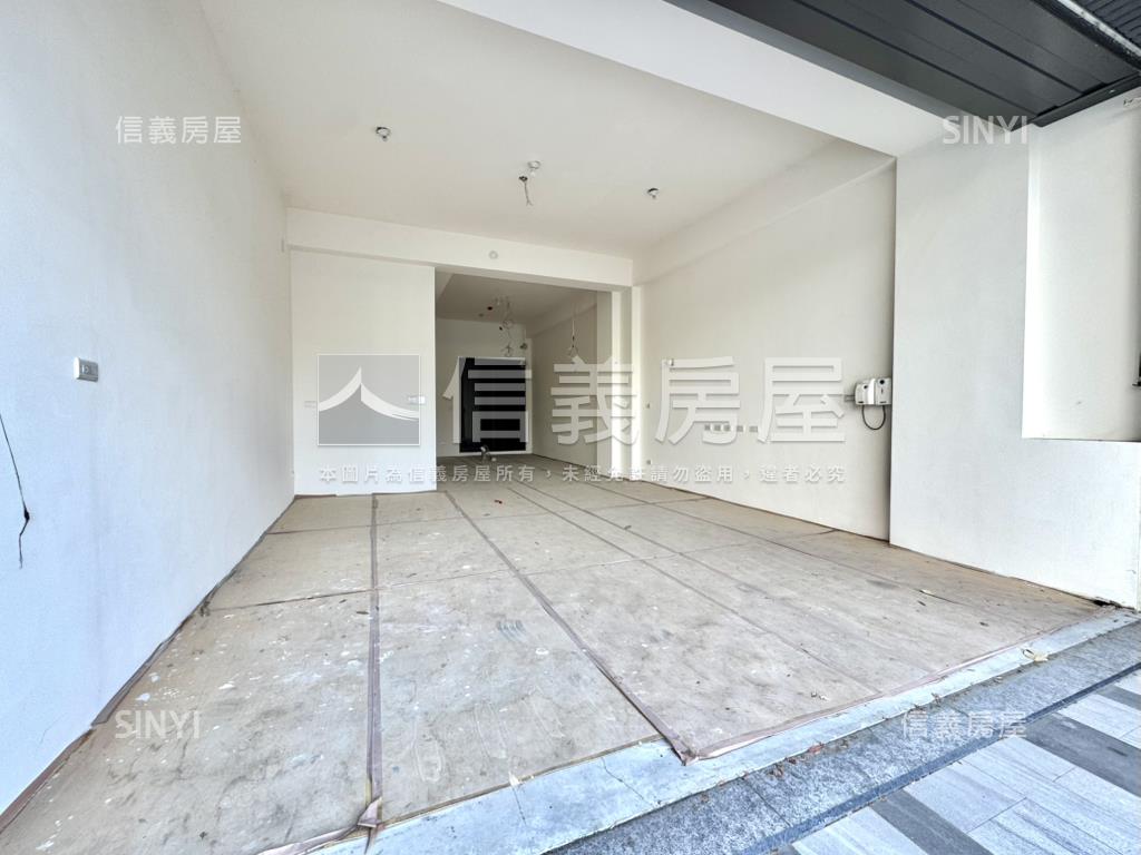 ☆精晨雙城臨路電梯店墅◆房屋室內格局與周邊環境