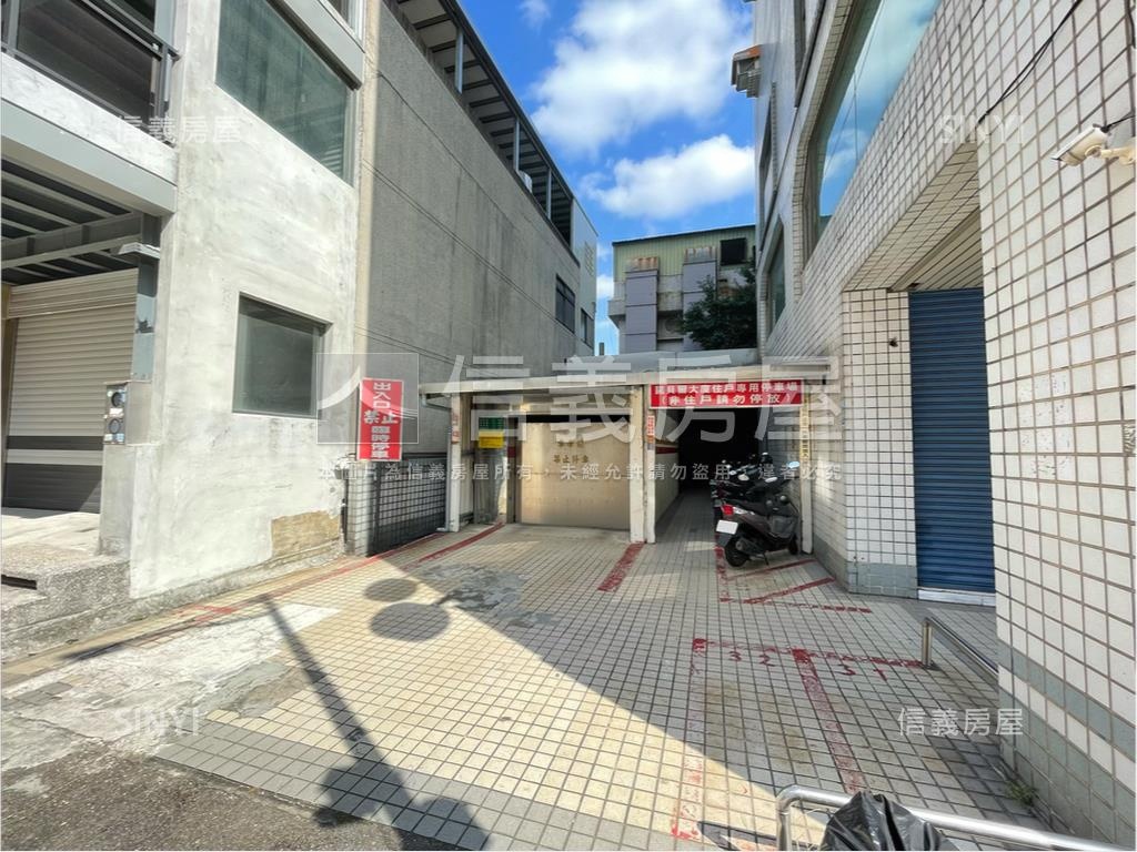 南清大採光美麗三房房屋室內格局與周邊環境