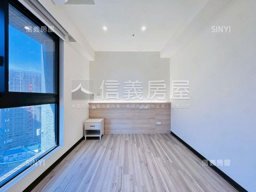 青埔Ａ１８Ｗ站前高樓３房房屋室內格局與周邊環境