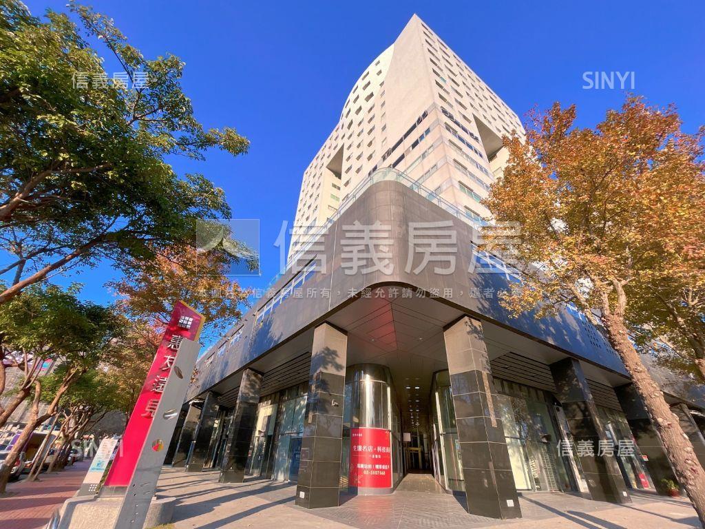 高鐵遠見鑽石金店面房屋室內格局與周邊環境
