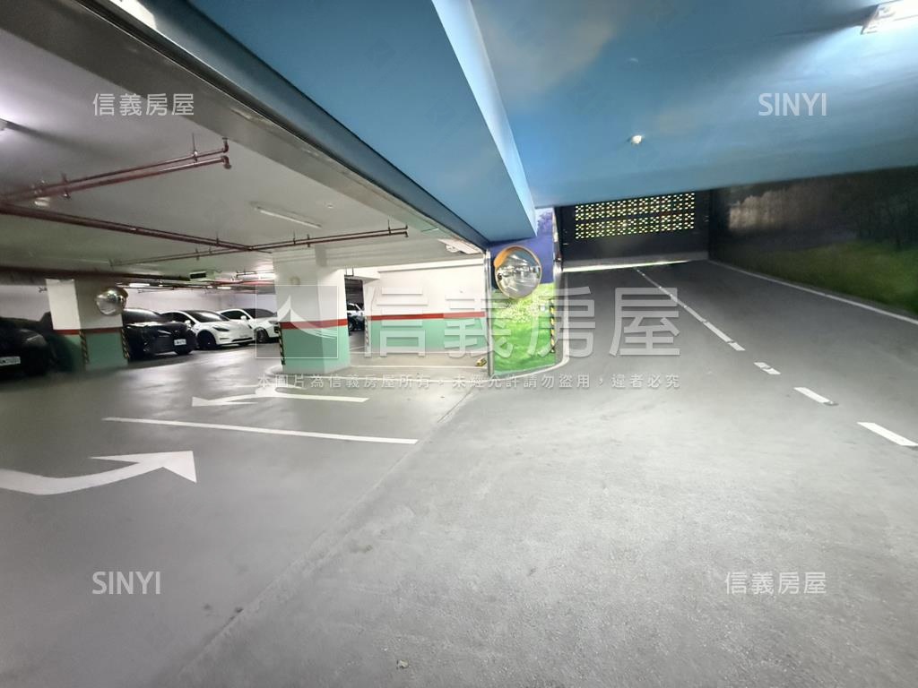 金湖路花里洋車位房屋室內格局與周邊環境