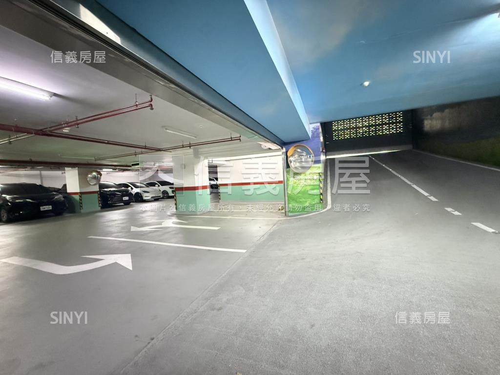 金湖路花里洋車位房屋室內格局與周邊環境