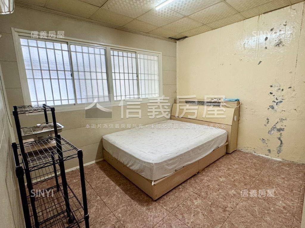 近未來捷運·大馬路上透天房屋室內格局與周邊環境