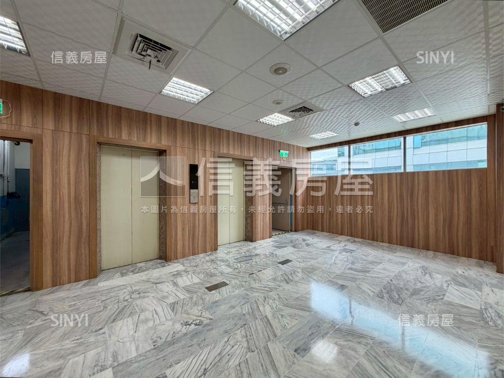 大坪林‧一層一戶聚財辦公房屋室內格局與周邊環境