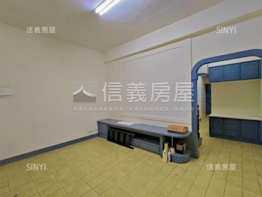 近新光國中孝親透天房屋室內格局與周邊環境