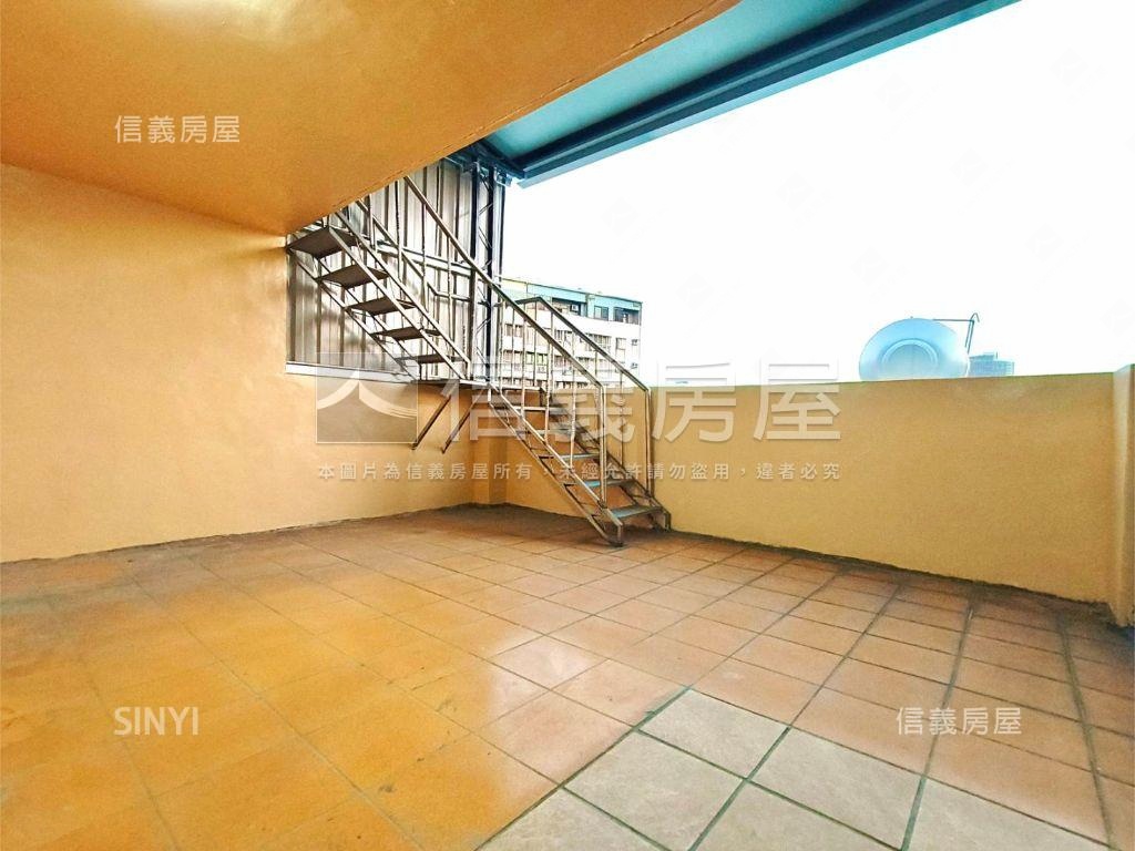 近新光國中孝親透天房屋室內格局與周邊環境